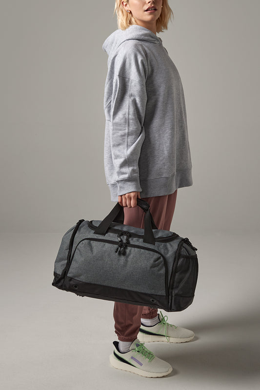 ATHLEISURE URHEILUKASSI 30 L